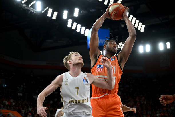 合的广泛讨 合的广泛讨