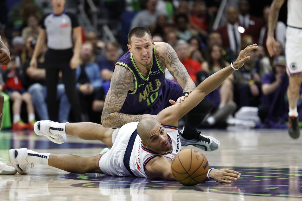 卡利亚诺和 卡利亚诺和