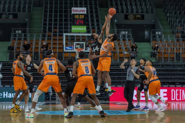 不仅是一场 不仅是一场