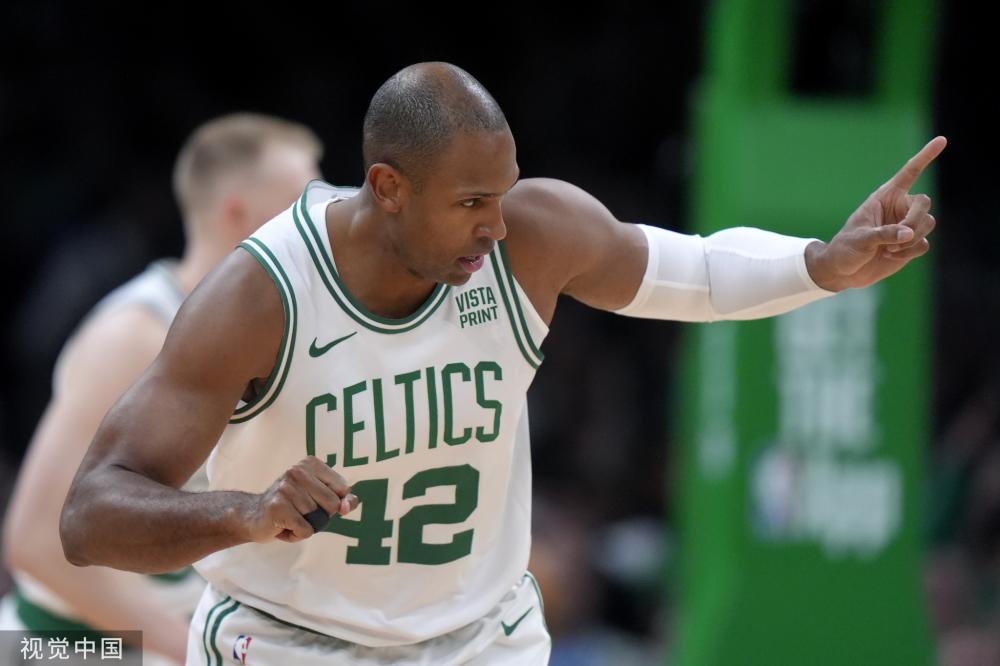 解析国米中场名将,球迷怒斥到莱万为他点赞,双刃剑用好能成惊喜